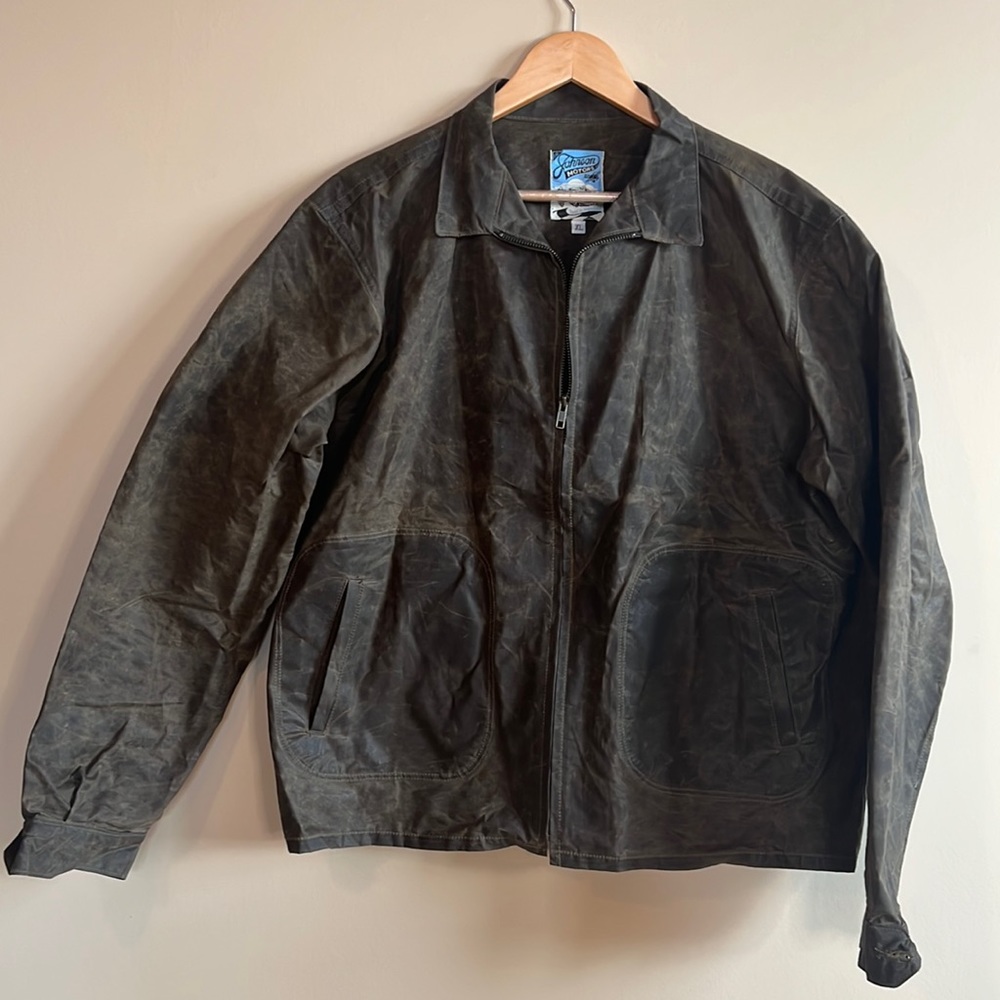 Men’s Distressed Wax Jacket